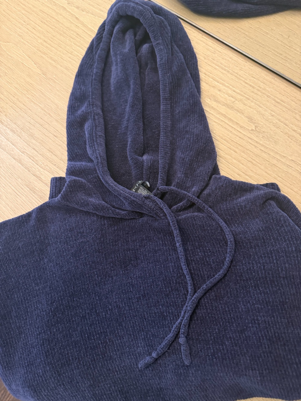 Eileen Fisher crop woman’s Navy Blue Hooded Sweater S